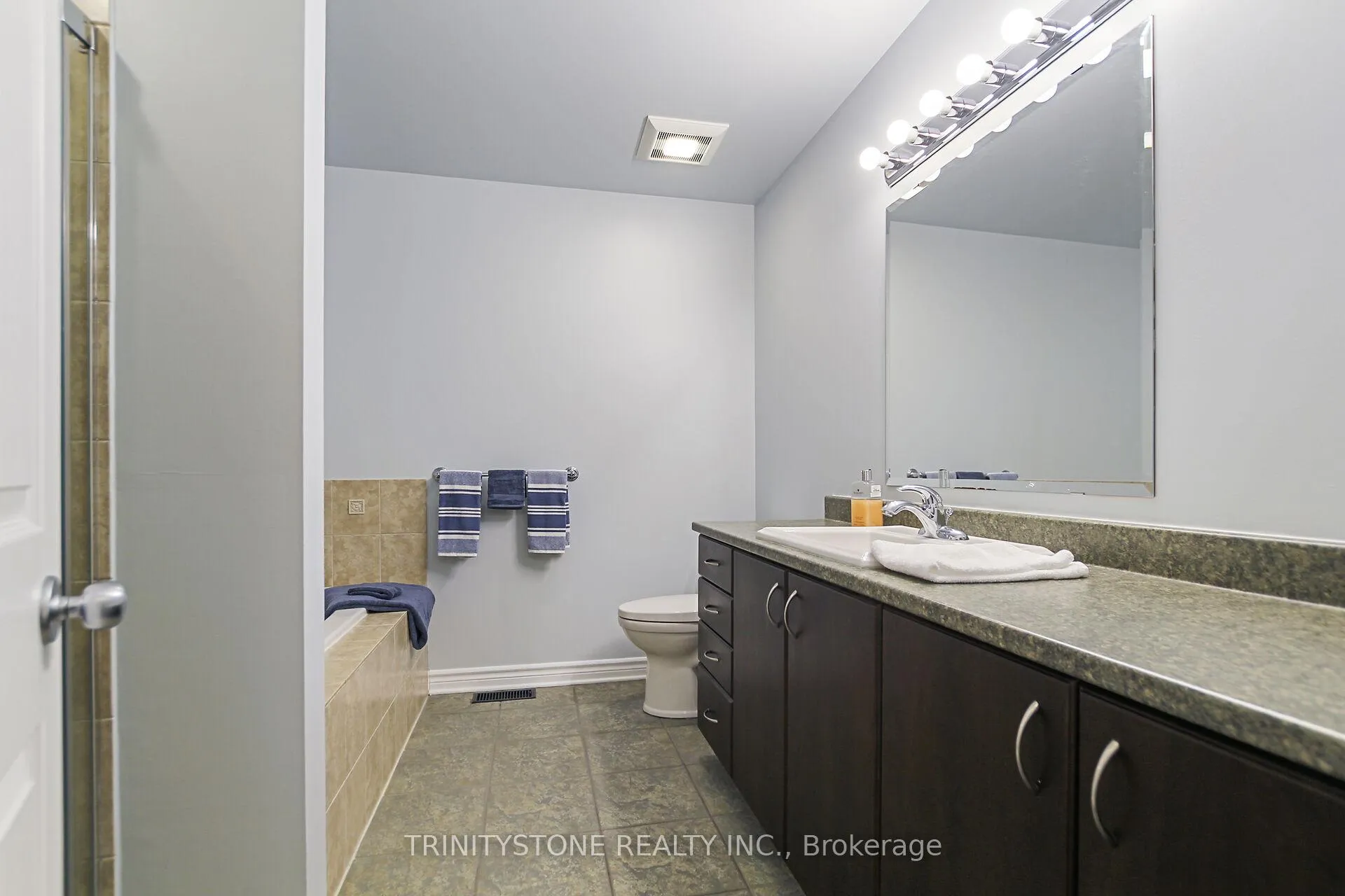 Photo 26 of 422 Statewood Drive, Ottawa, Kanata - Morgan's Grant/South March — HOMEH
