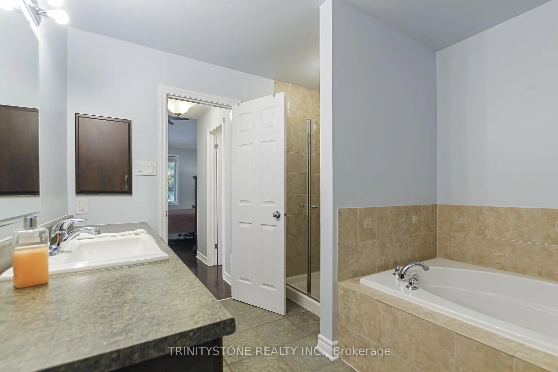 Photo 28 of 422 Statewood Drive, Ottawa, Kanata - Morgan's Grant/South March — HOMEH
