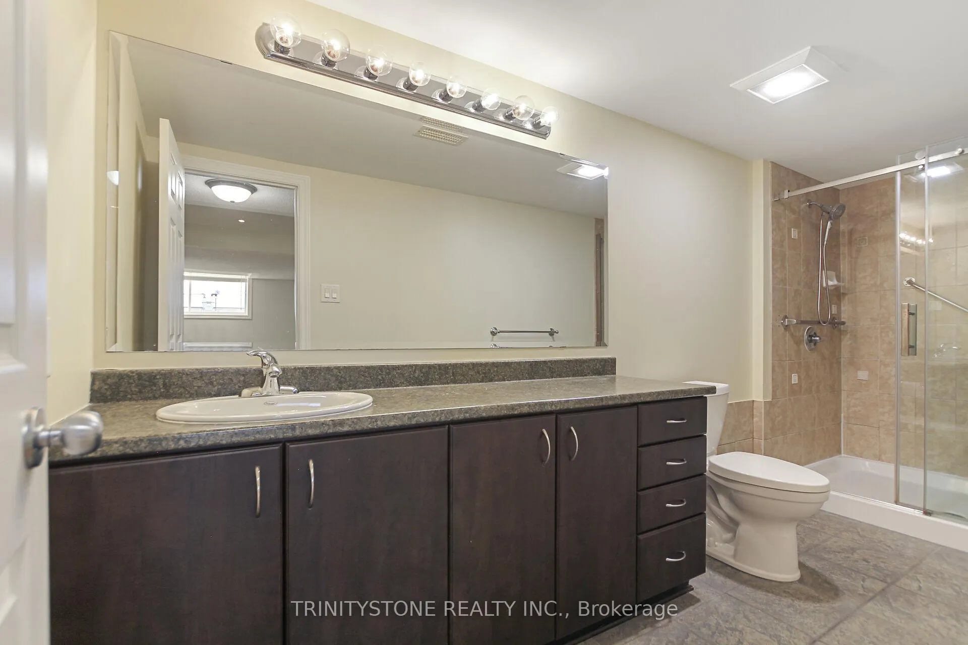 Photo 32 of 422 Statewood Drive, Ottawa, Kanata - Morgan's Grant/South March — HOMEH