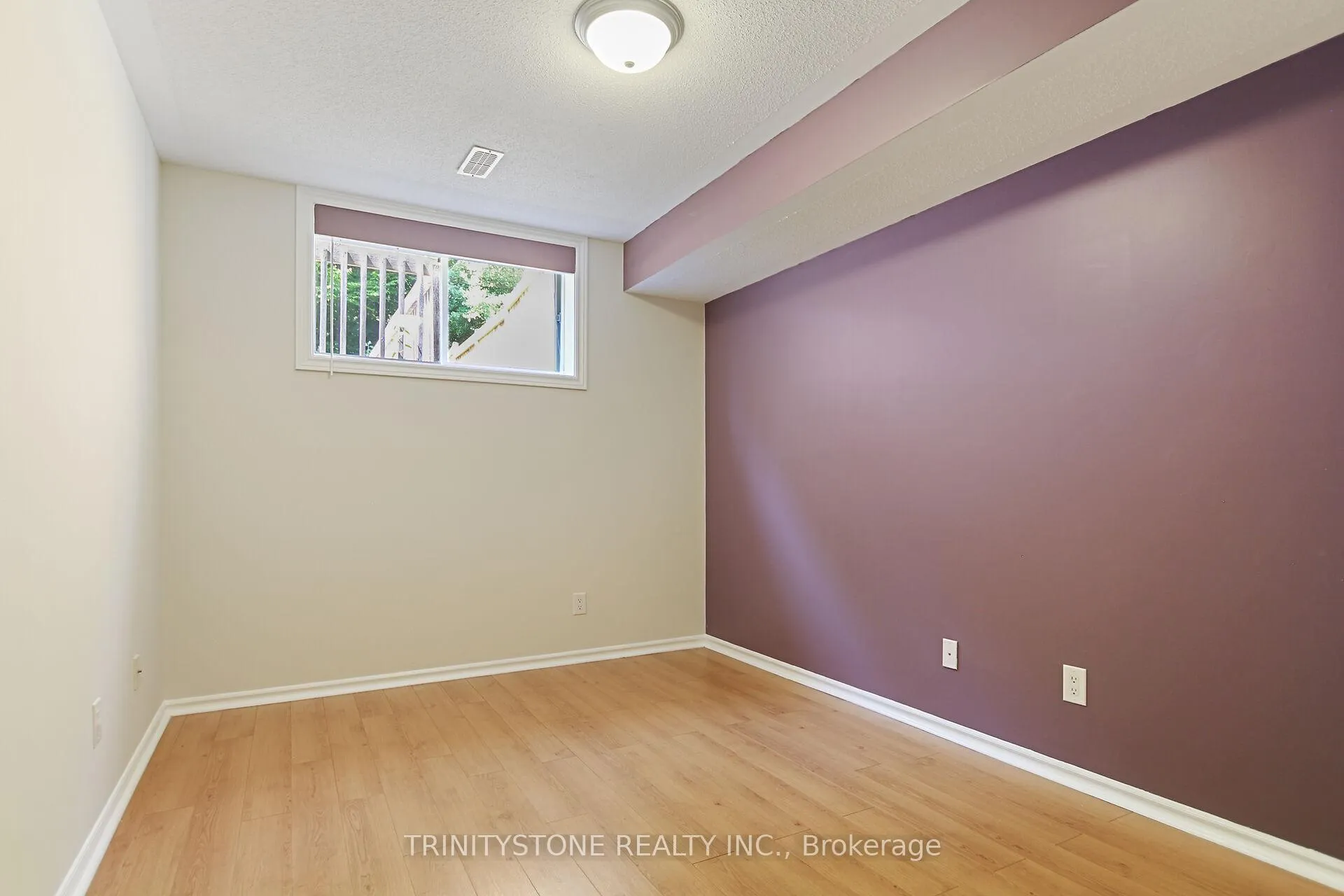 Photo 33 of 422 Statewood Drive, Ottawa, Kanata - Morgan's Grant/South March — HOMEH