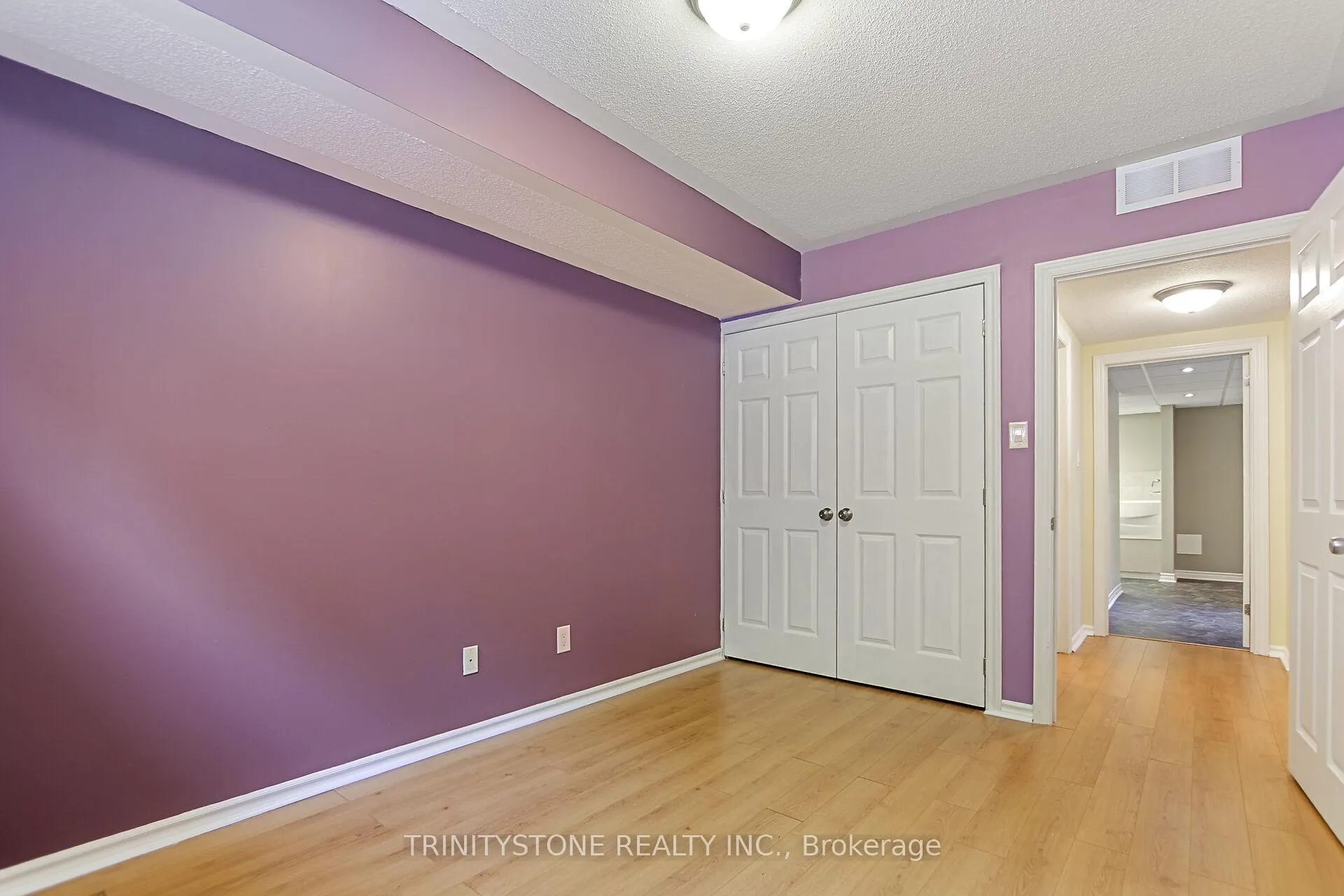 Photo 34 of 422 Statewood Drive, Ottawa, Kanata - Morgan's Grant/South March — HOMEH