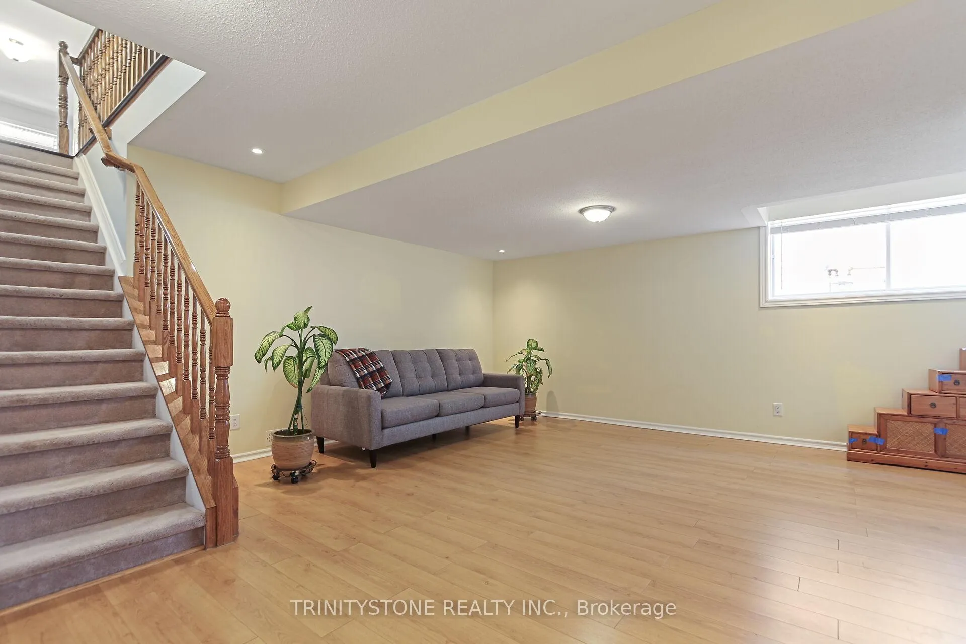 Photo 35 of 422 Statewood Drive, Ottawa, Kanata - Morgan's Grant/South March — HOMEH