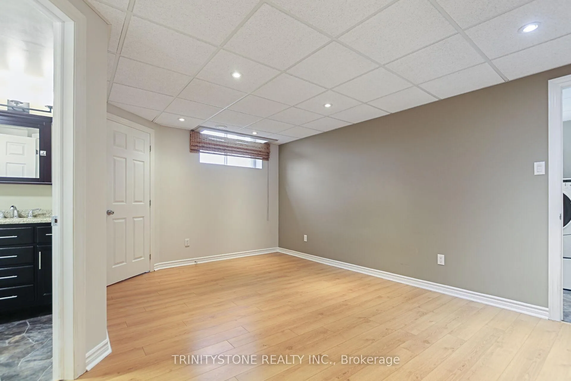 Photo 41 of 422 Statewood Drive, Ottawa, Kanata - Morgan's Grant/South March — HOMEH