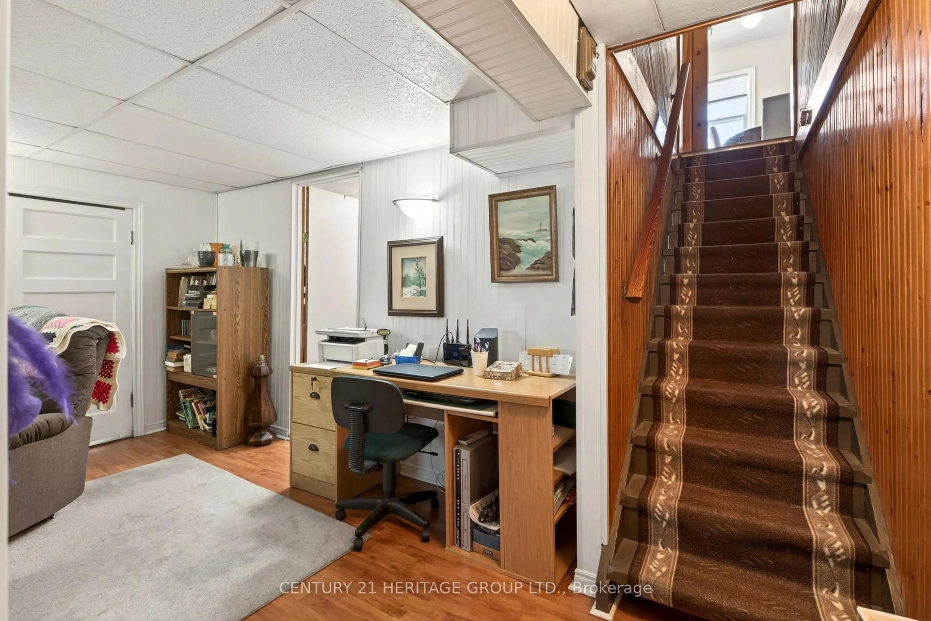 Photo 28 of 944 Garth Street, Hamilton, Gilbert — HOMEH