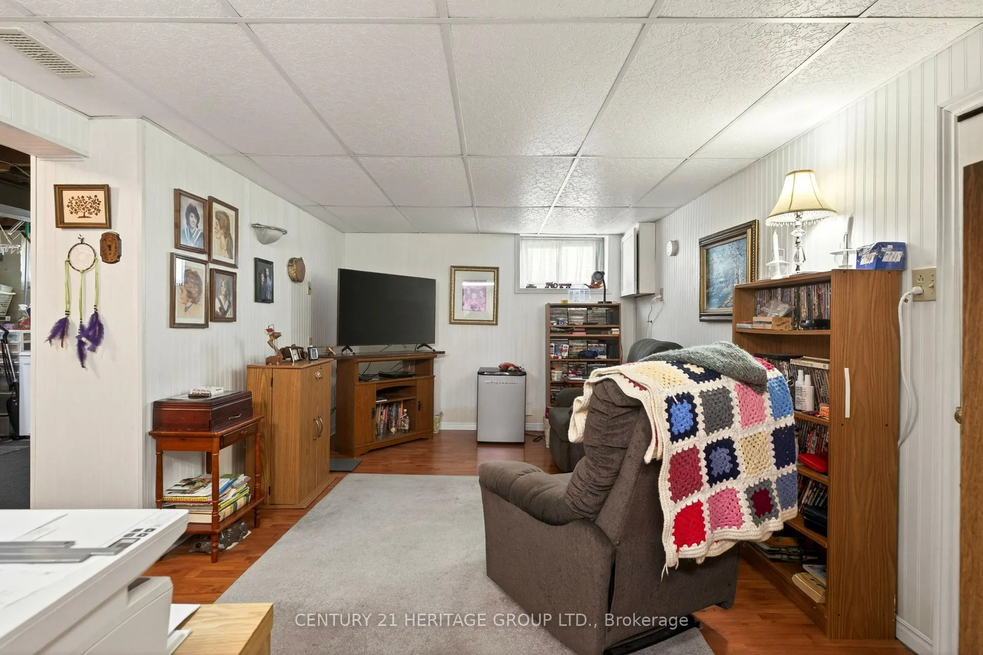 Photo 31 of 944 Garth Street, Hamilton, Gilbert — HOMEH