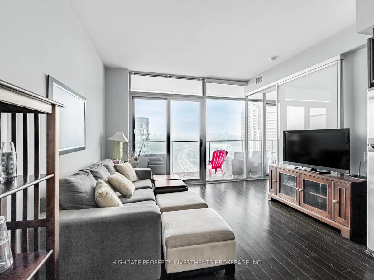 Photo 9 of Unit 2602, 103 The Queensway, Toronto, High Park-Swansea — HOMEH