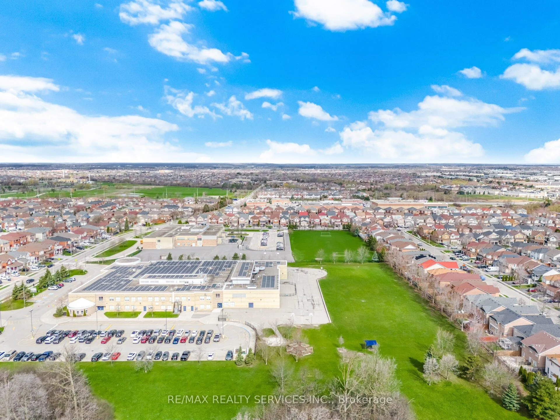 Photo 44 of 252 Vintage Gate, Brampton, Fletcher's Creek Village — HOMEH