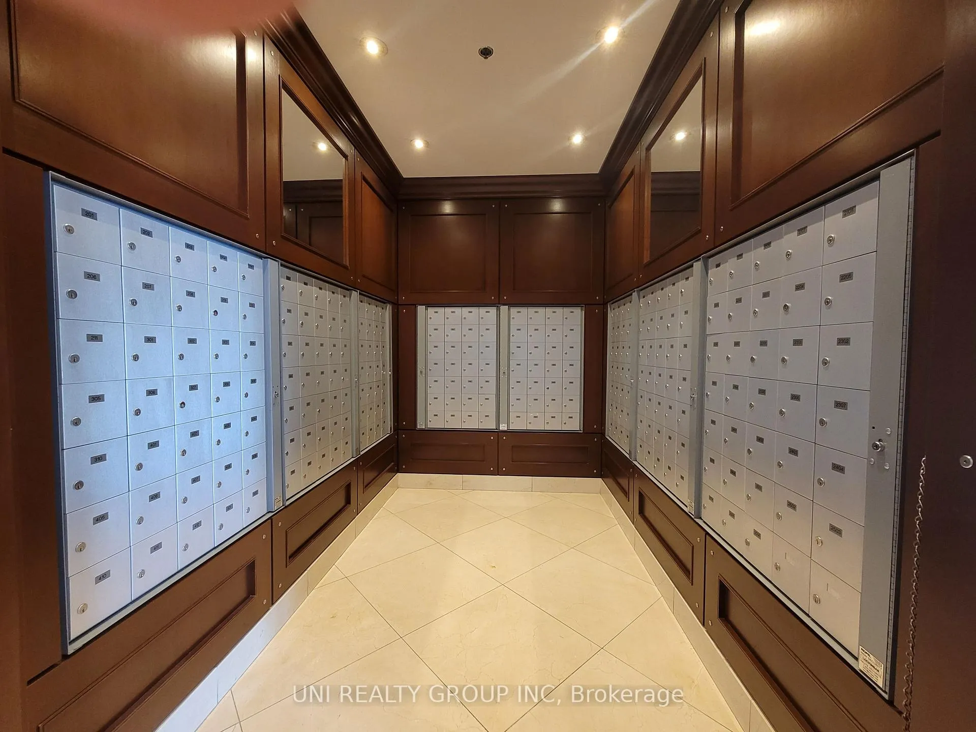 Photo 11 of Unit 908, 200 Rideau Street, Ottawa, Sandy Hill — HOMEH