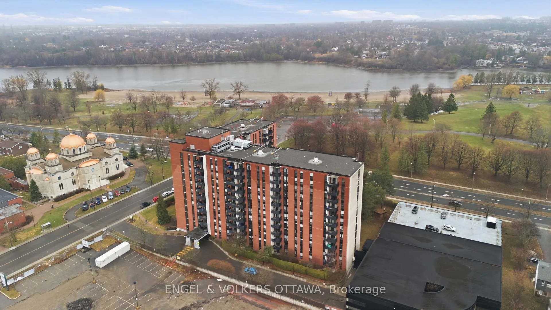 Photo 23 of Unit 301, 2951 Riverside Drive, Ottawa, Mooneys Bay/Riverside Park — HOMEH