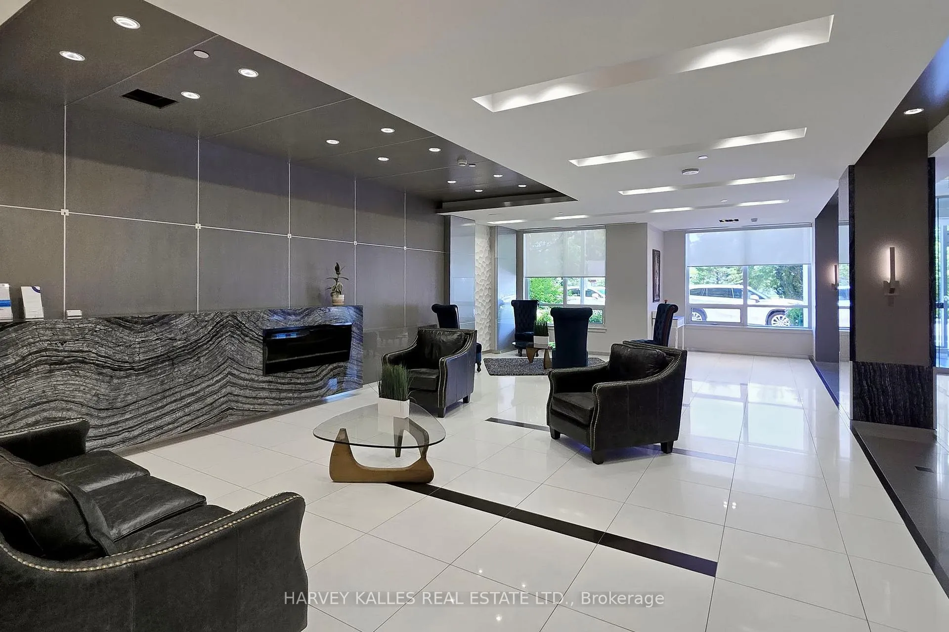 Photo 6 of Unit 1511, 7167 Yonge Street, Markham, Thornhill — HOMEH