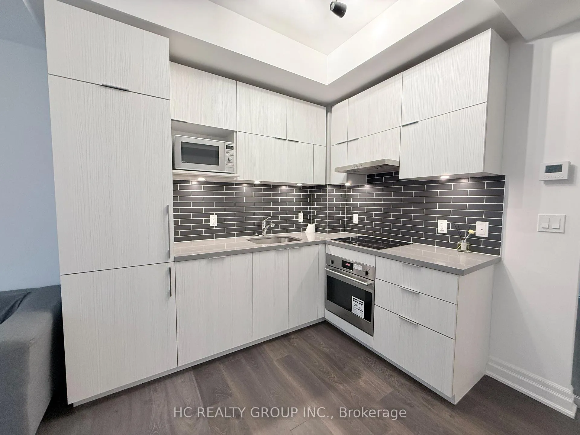 Photo 10 of Unit 705A, 10 Rouge Valley Drive W, Markham, Unionville — HOMEH
