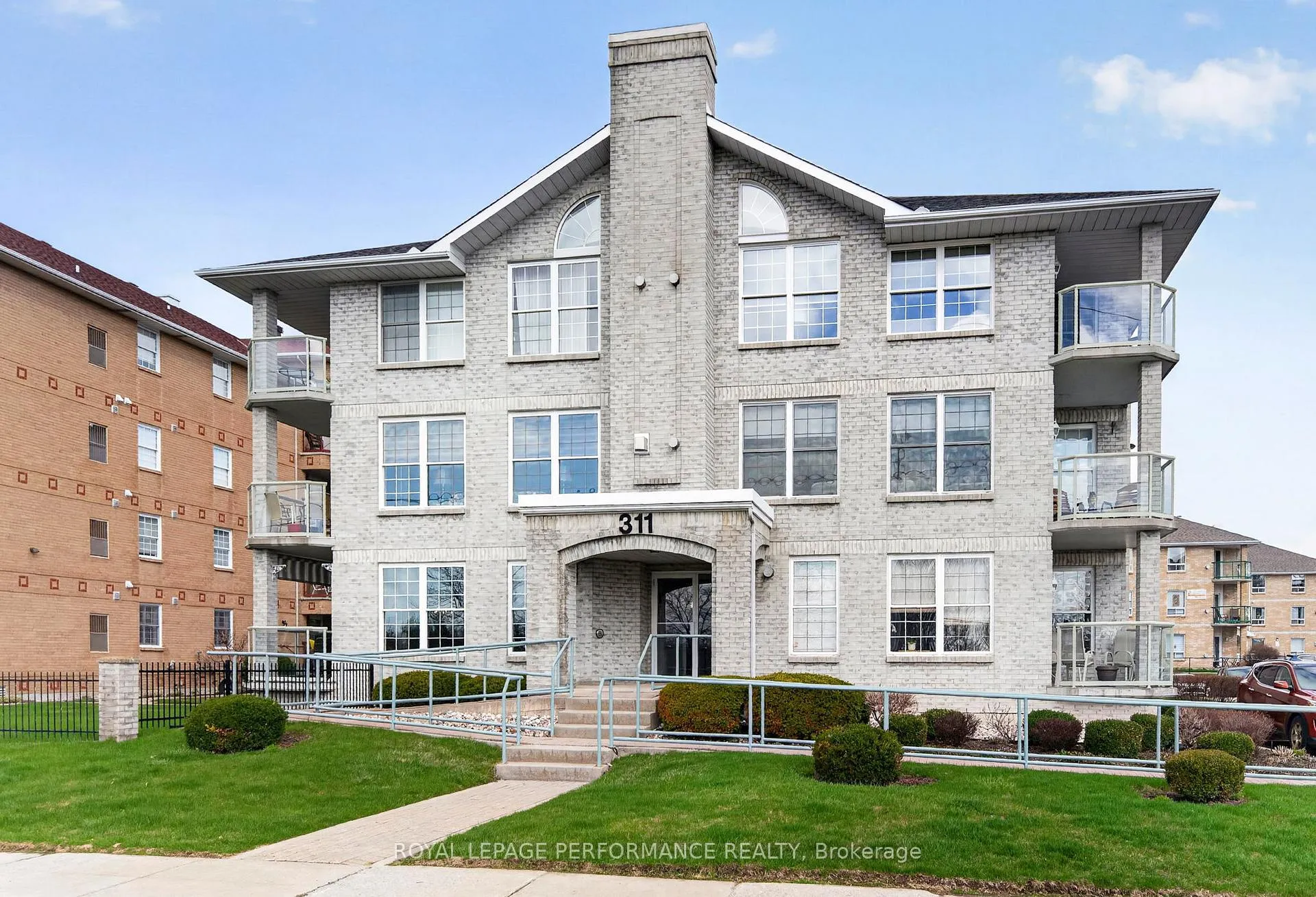 Photo 2 of Unit 102, 311 Water Street W, Cornwall — HOMEH