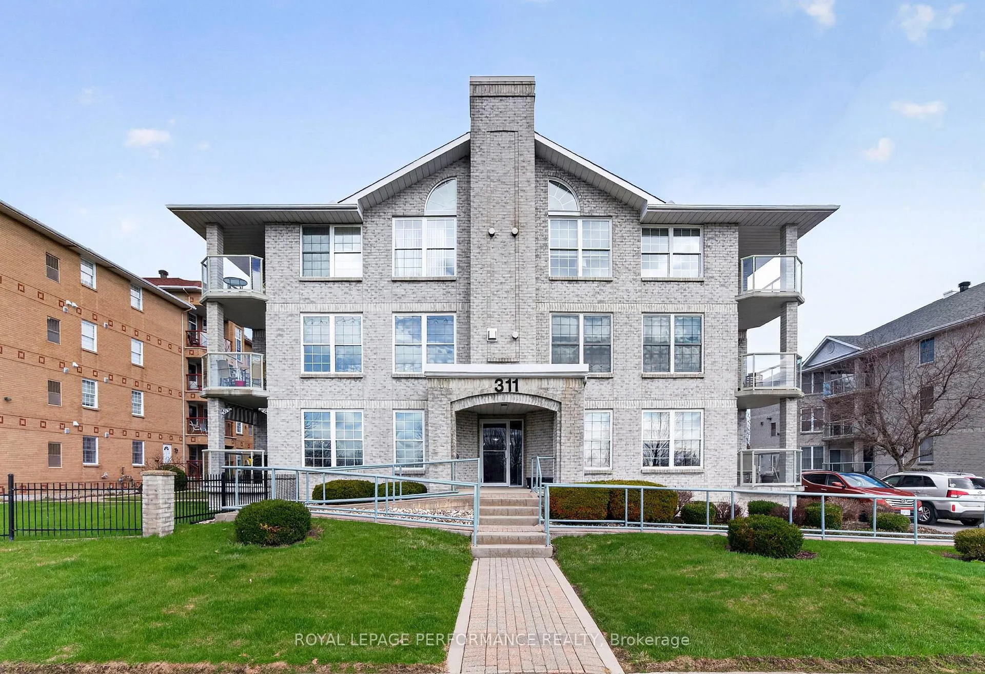 Photo 4 of Unit 102, 311 Water Street W, Cornwall — HOMEH