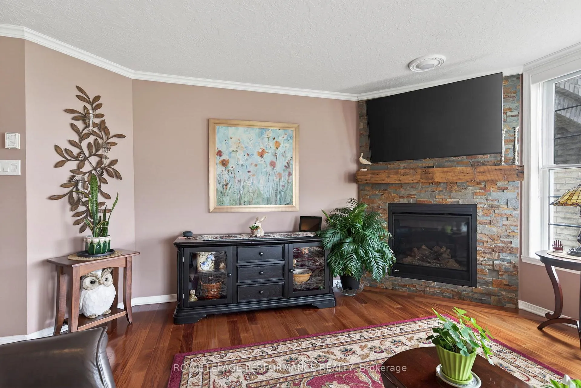 Photo 11 of Unit 102, 311 Water Street W, Cornwall — HOMEH