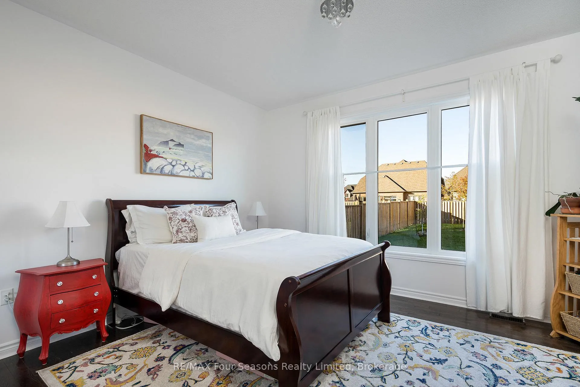 Photo 16 of 32 Dey Drive, Collingwood — HOMEH
