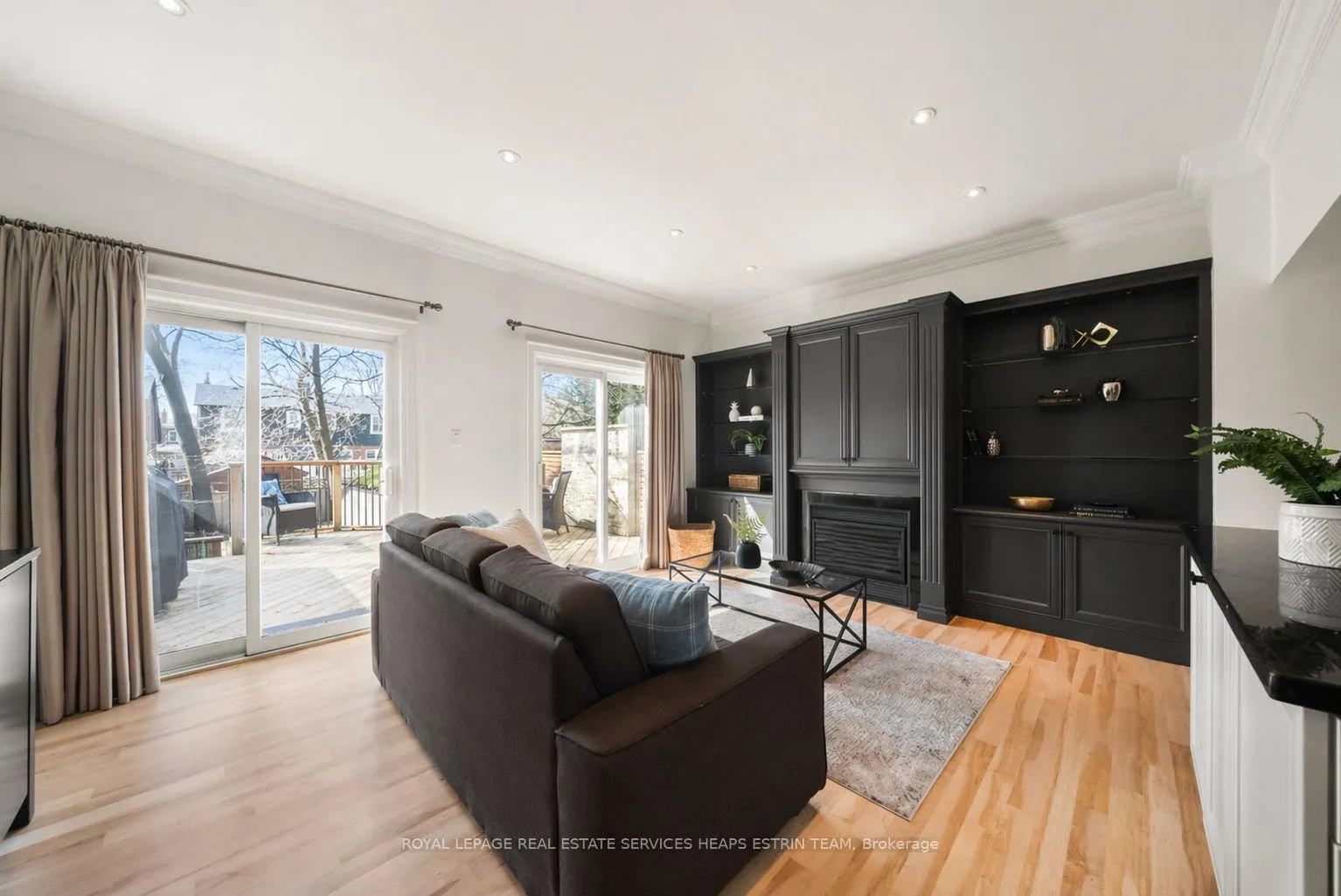 Photo 16 of 307 Belsize Drive, Toronto, Mount Pleasant East — HOMEH
