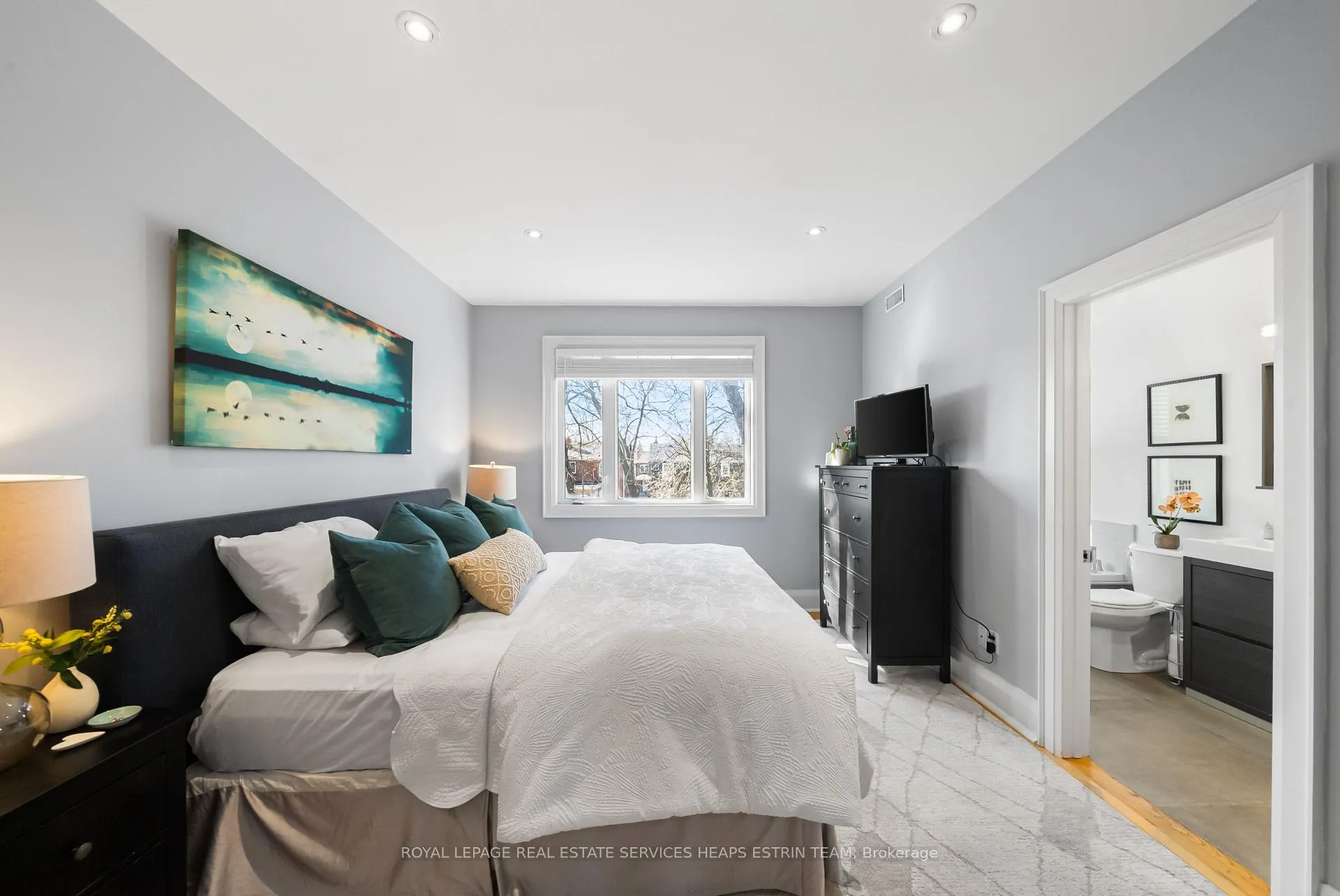 Photo 21 of 307 Belsize Drive, Toronto, Mount Pleasant East — HOMEH