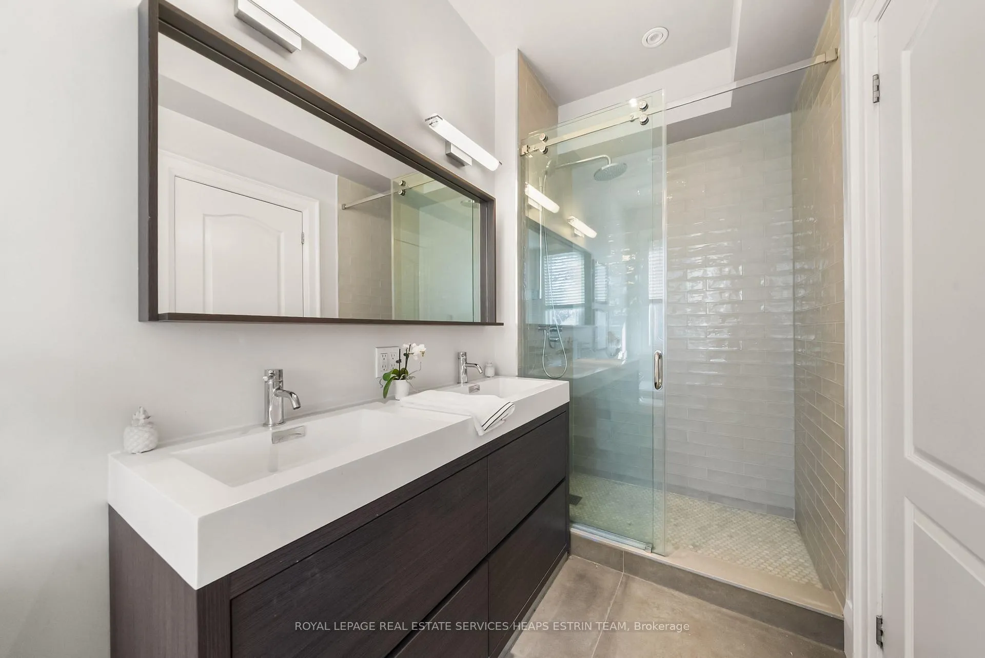 Photo 24 of 307 Belsize Drive, Toronto, Mount Pleasant East — HOMEH