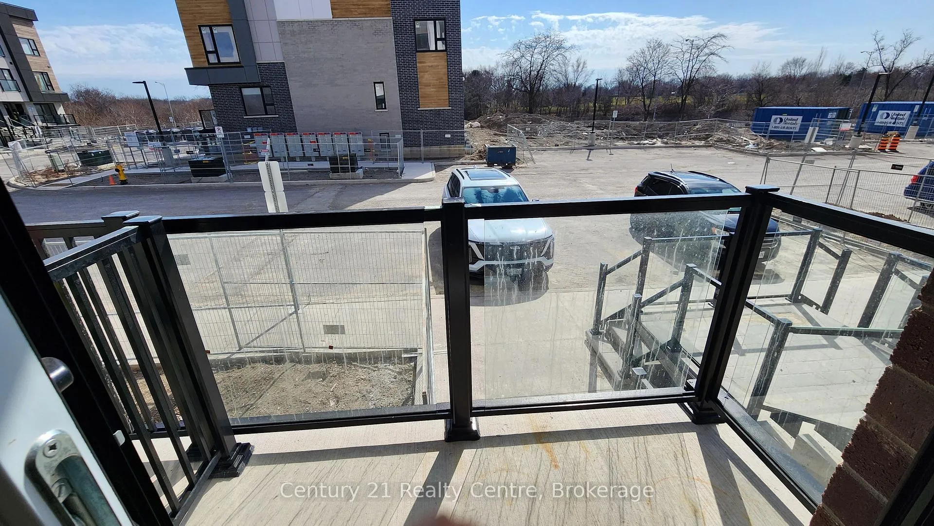Photo 5 of Unit 208B, 16 Melbourne Avenue, St. Catharines, E. Chester — HOMEH
