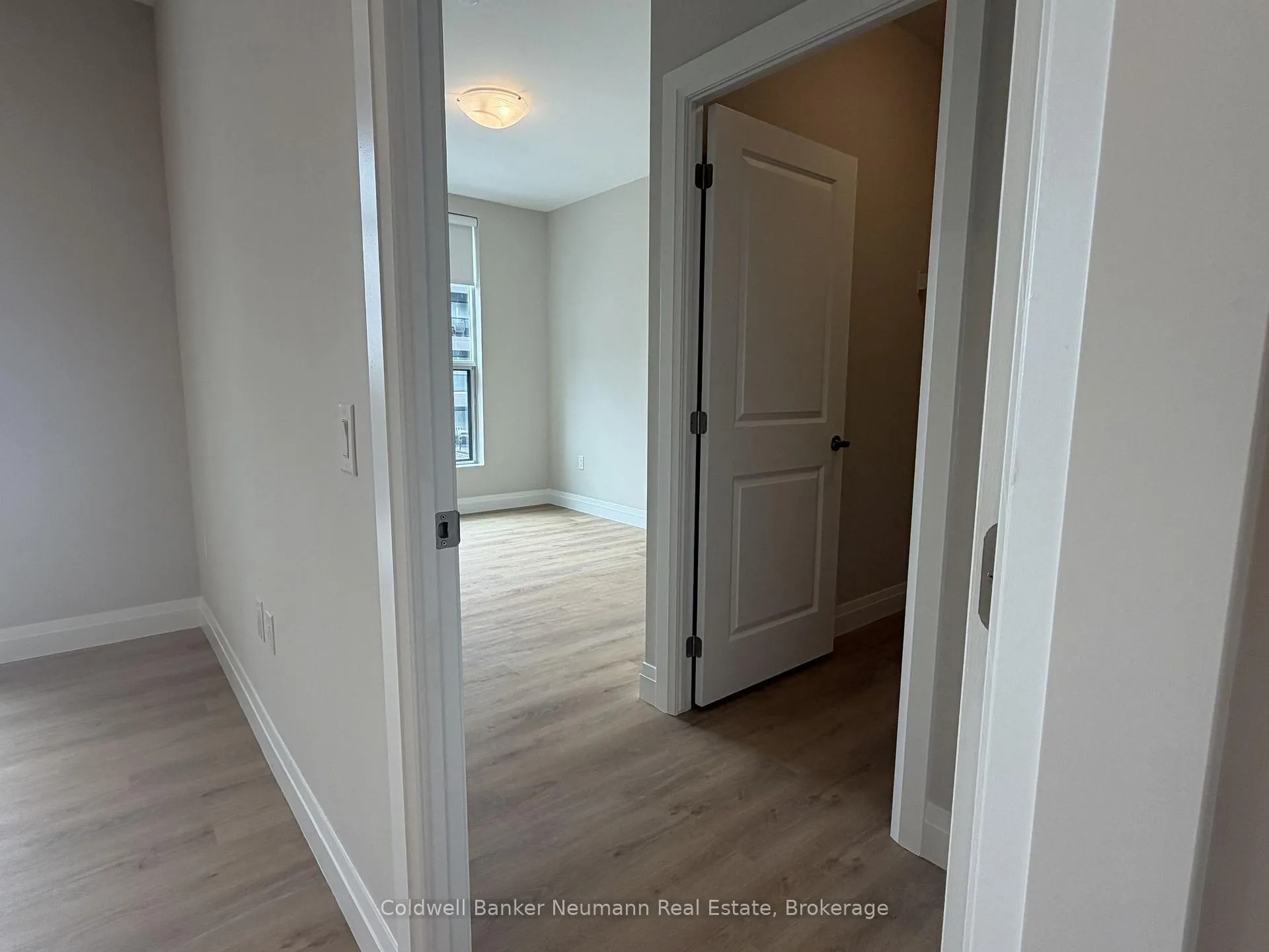 Photo 4 of Unit 403, 1882 Gordon Street, Guelph, Pineridge/Westminster Woods — HOMEH