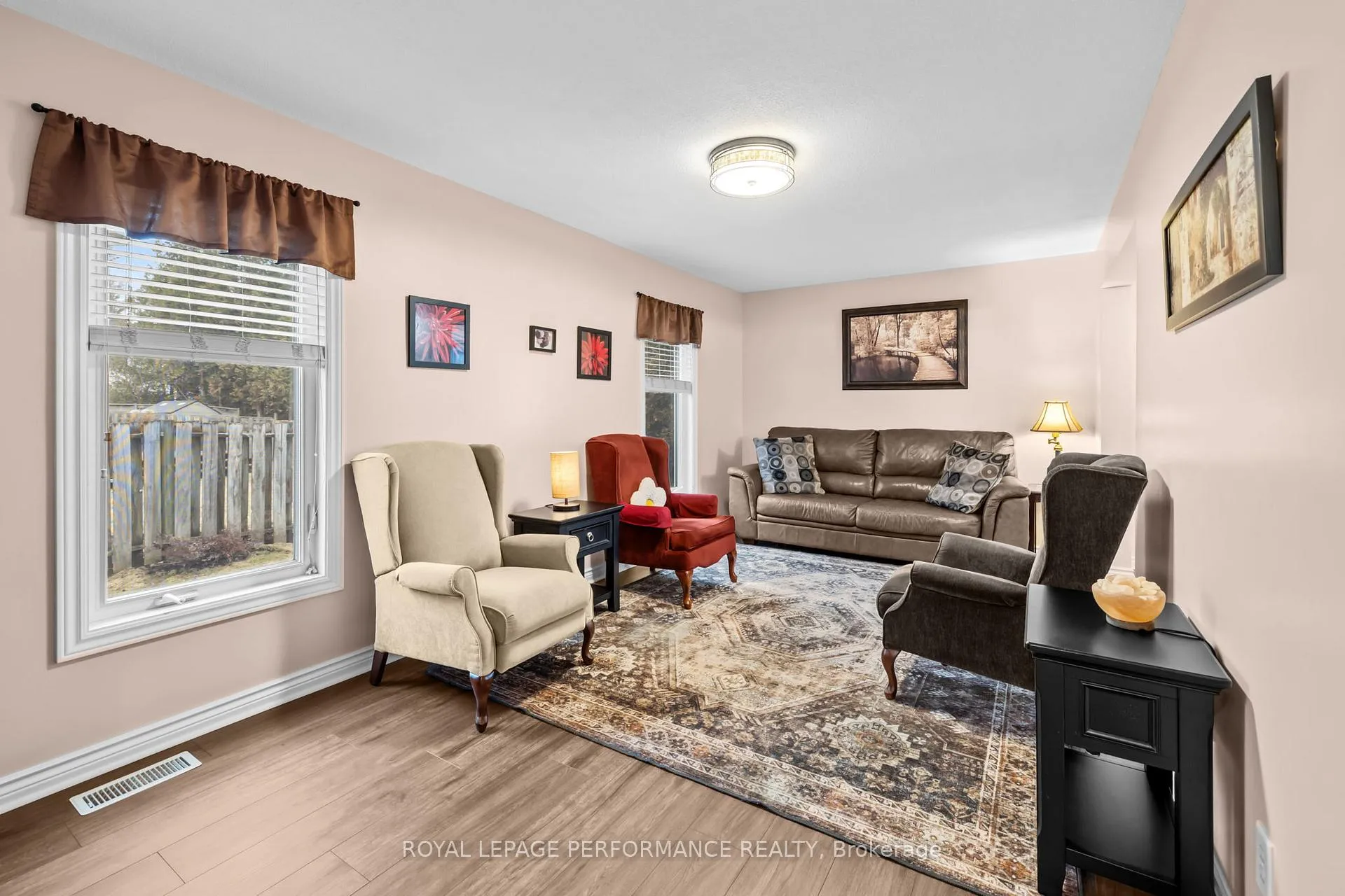 Photo 10 of 1782 Radway Terrace, Ottawa, Chateauneuf — HOMEH