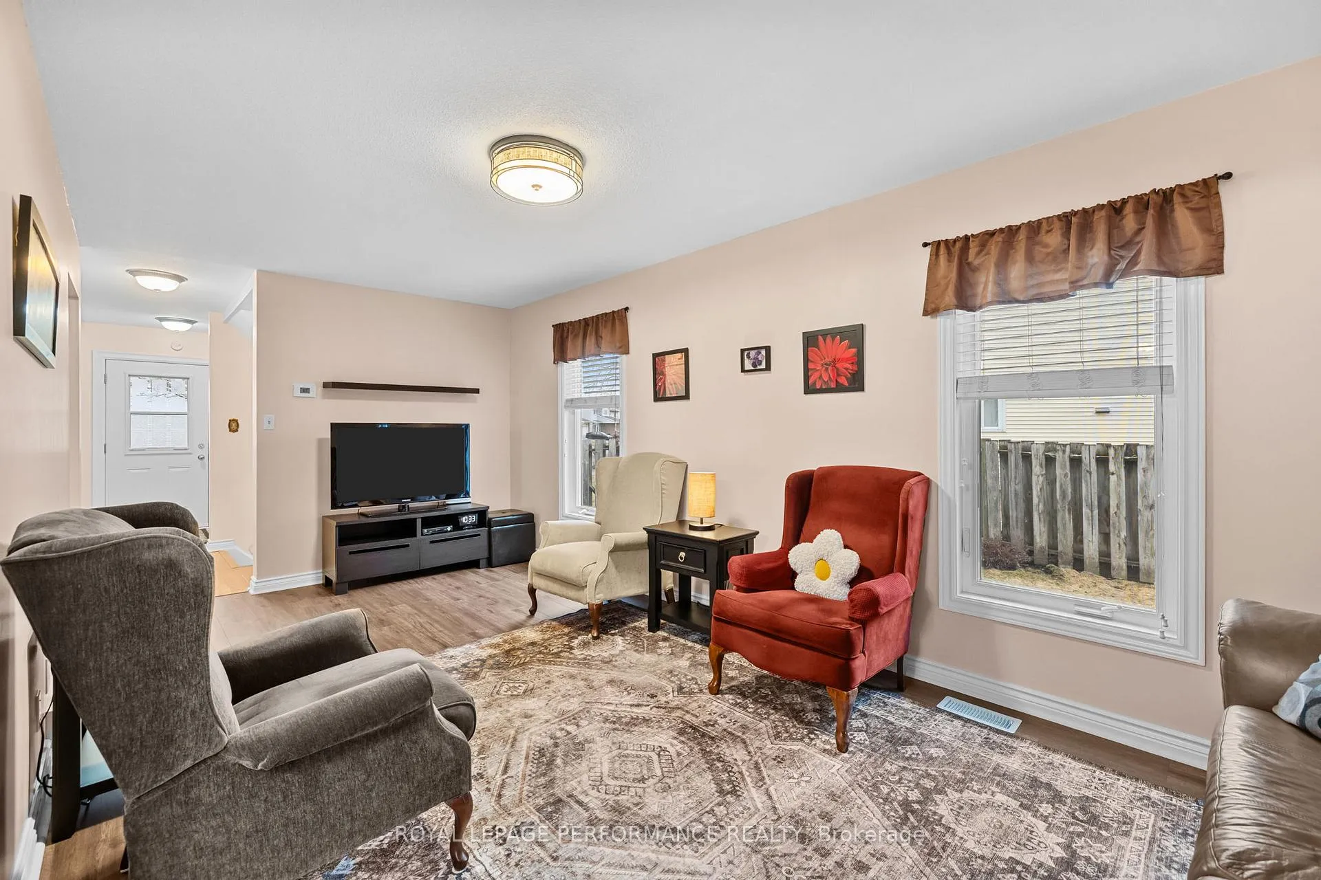 Photo 13 of 1782 Radway Terrace, Ottawa, Chateauneuf — HOMEH