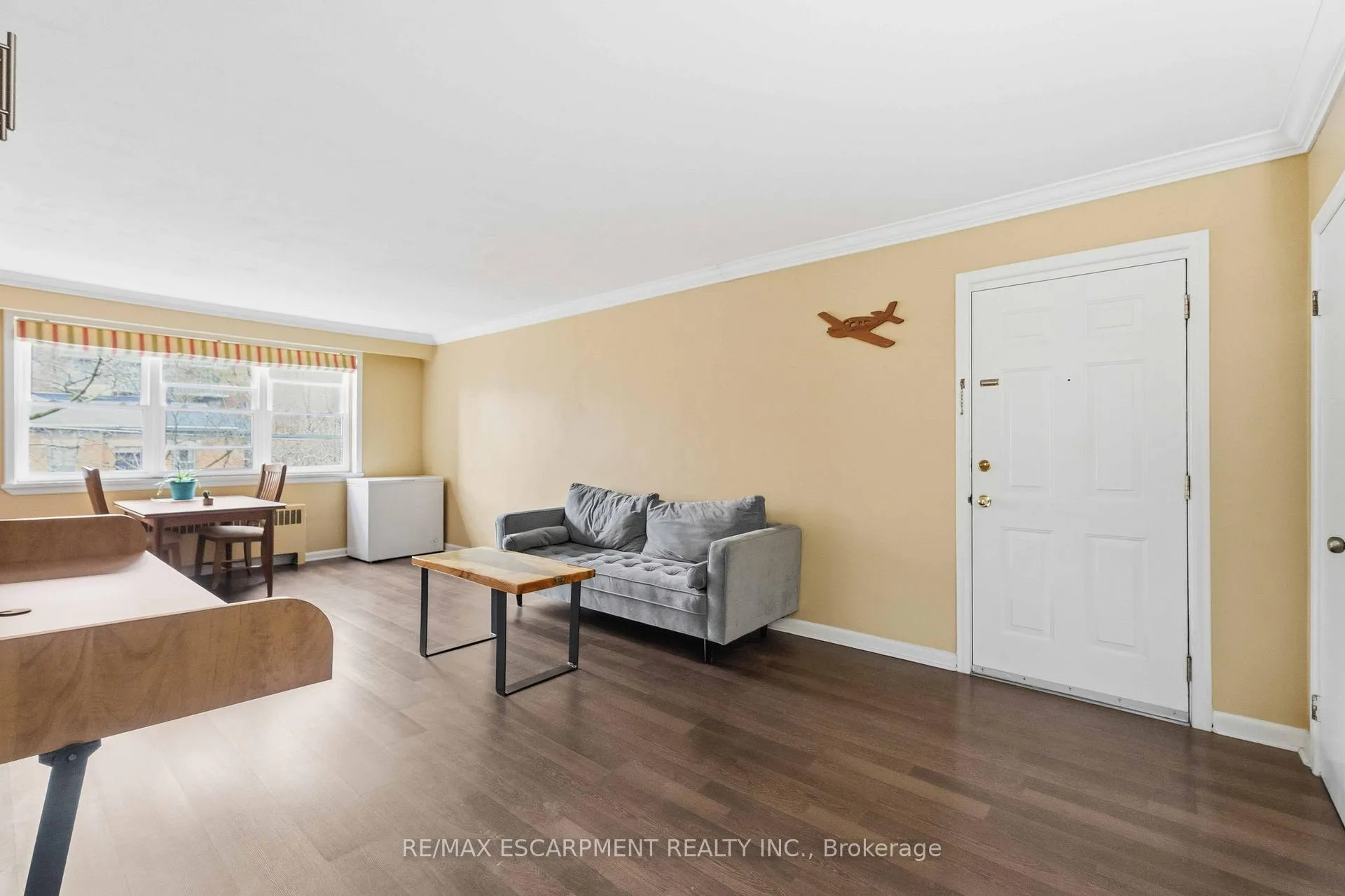 Photo 3 of Unit 23, 231 MacNab Street S, Hamilton, Durand — HOMEH