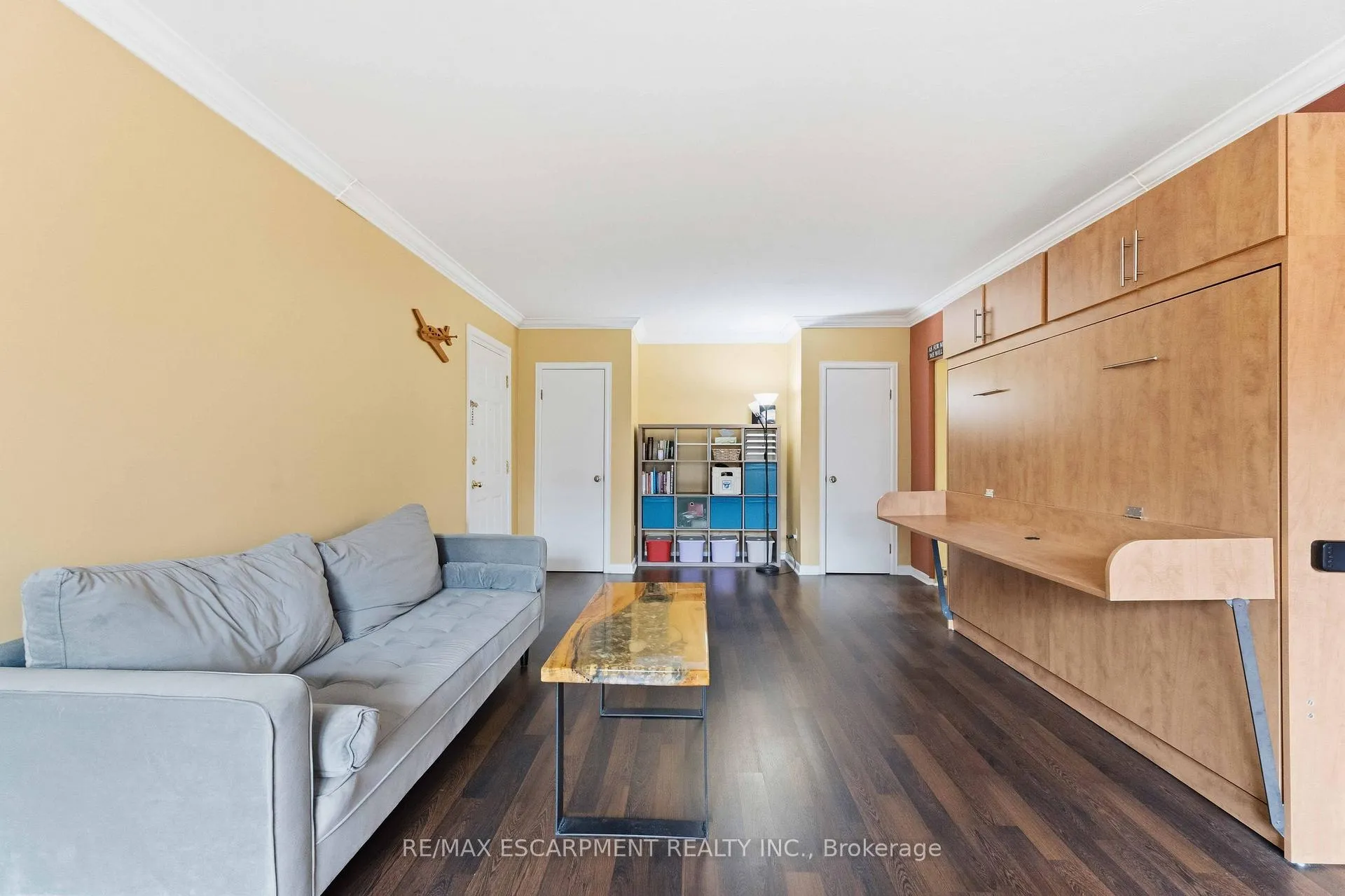 Photo 4 of Unit 23, 231 MacNab Street S, Hamilton, Durand — HOMEH