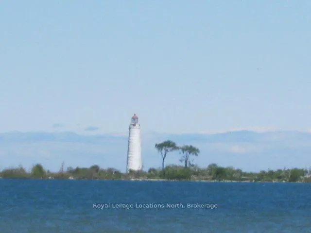 Photo 5 of 28 Starboard Road, Collingwood — HOMEH