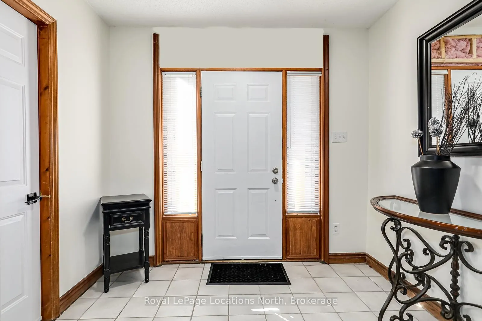 Photo 11 of 28 Starboard Road, Collingwood — HOMEH