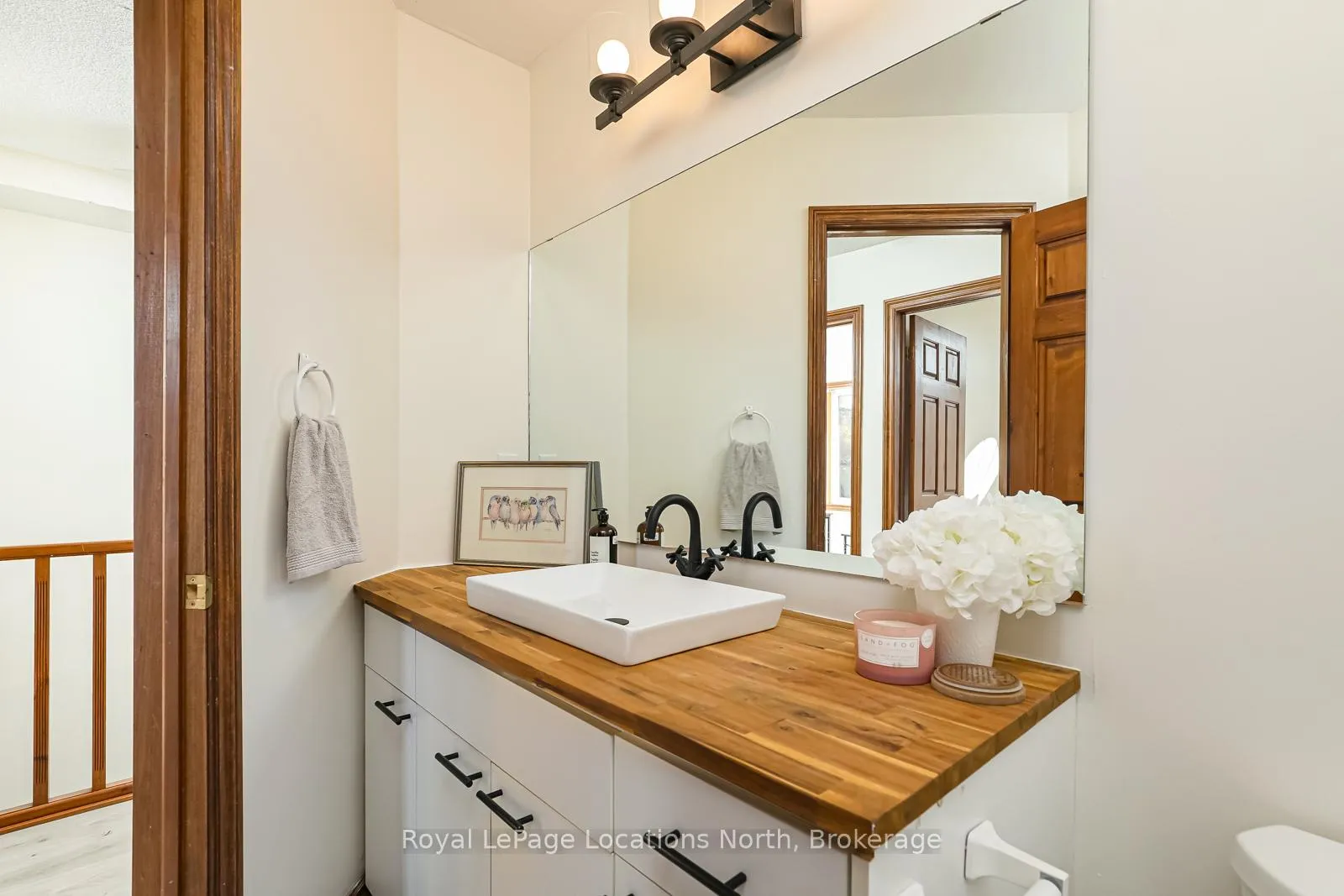 Photo 30 of 28 Starboard Road, Collingwood — HOMEH