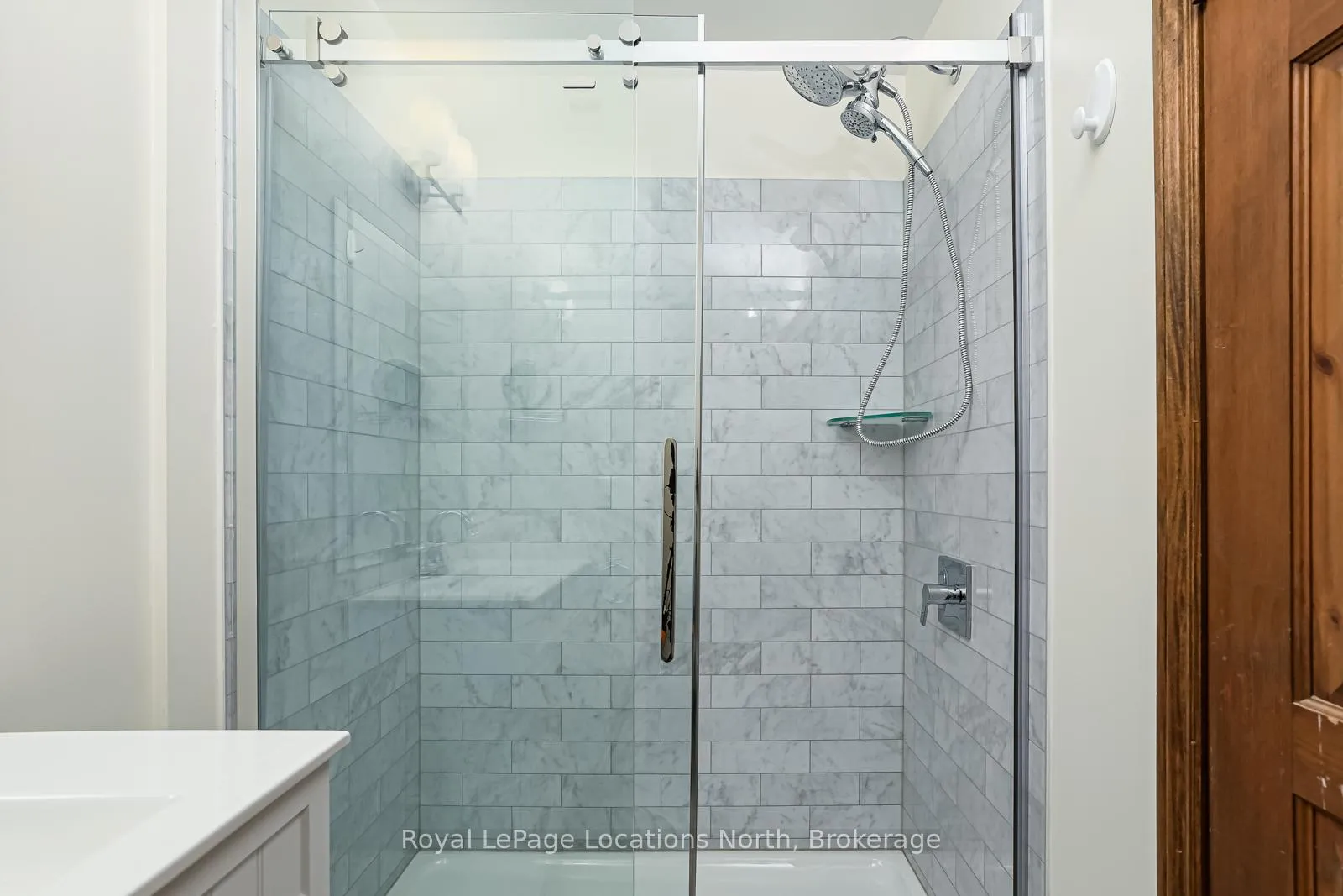 Photo 34 of 28 Starboard Road, Collingwood — HOMEH