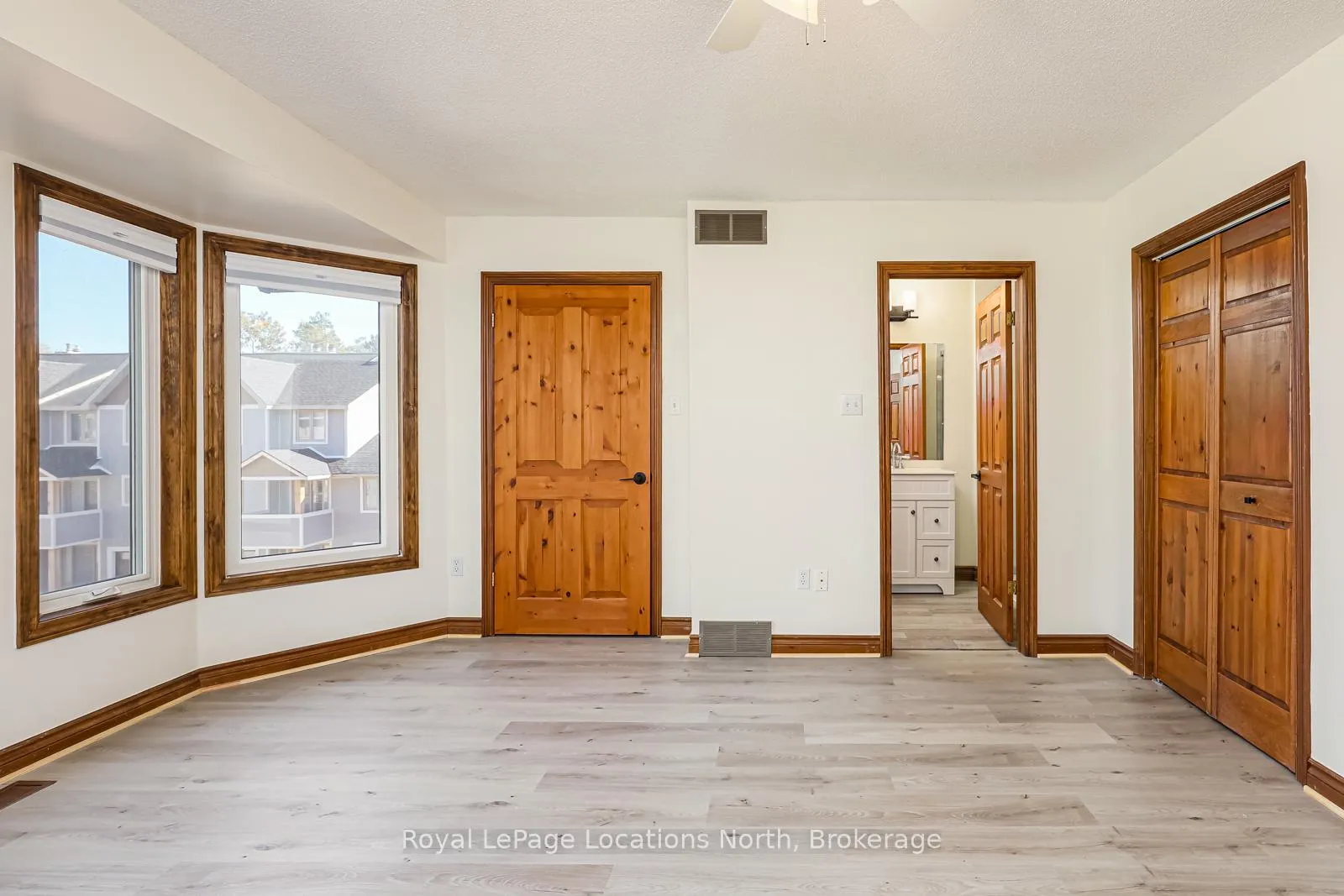 Photo 35 of 28 Starboard Road, Collingwood — HOMEH