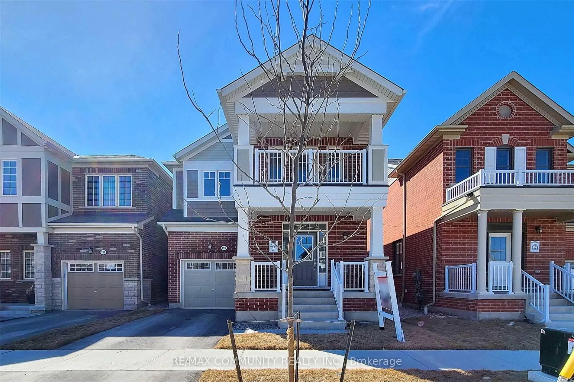 Photo 2 of 190 Westfield Drive, Whitby, Lynde Creek — HOMEH