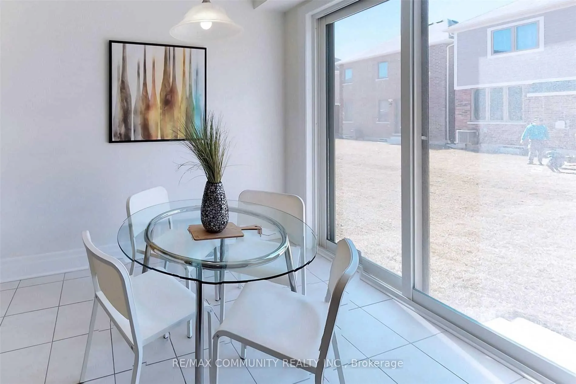 Photo 7 of 190 Westfield Drive, Whitby, Lynde Creek — HOMEH