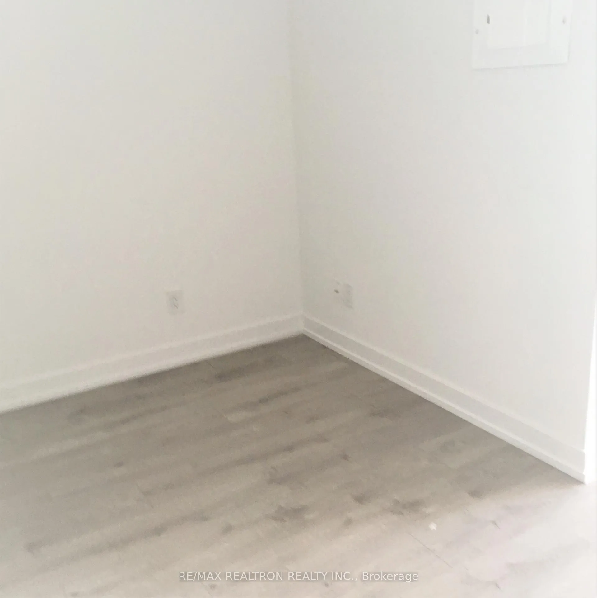 Photo 7 of Unit 2014, 161 Roehampton Avenue, Toronto, Mount Pleasant West — HOMEH