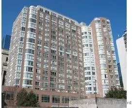 Photo 2 of Unit 816, 7 Carlton Street, Toronto, Church-Yonge Corridor — HOMEH