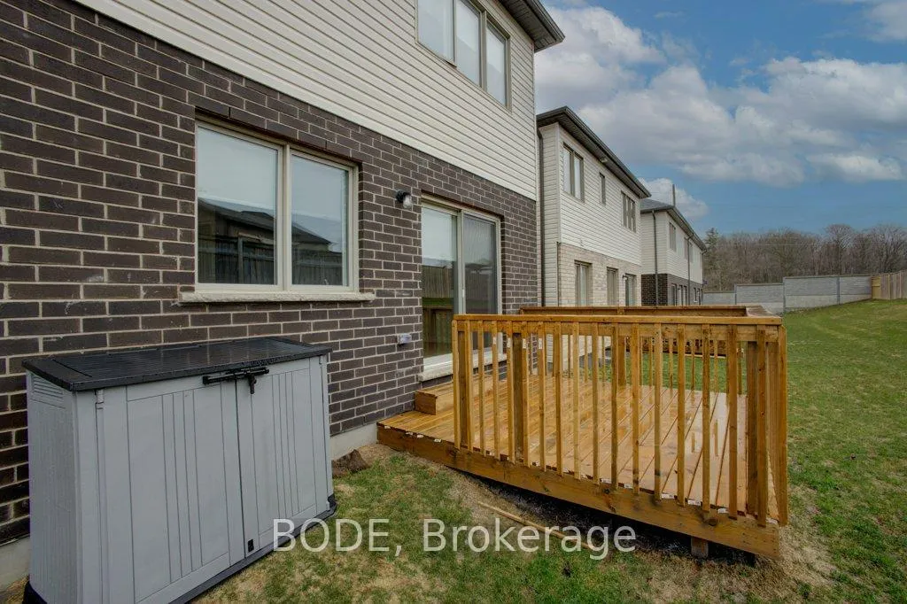 Photo 27 of Unit 2, 11 Rockcliffe Drive, Kitchener — HOMEH