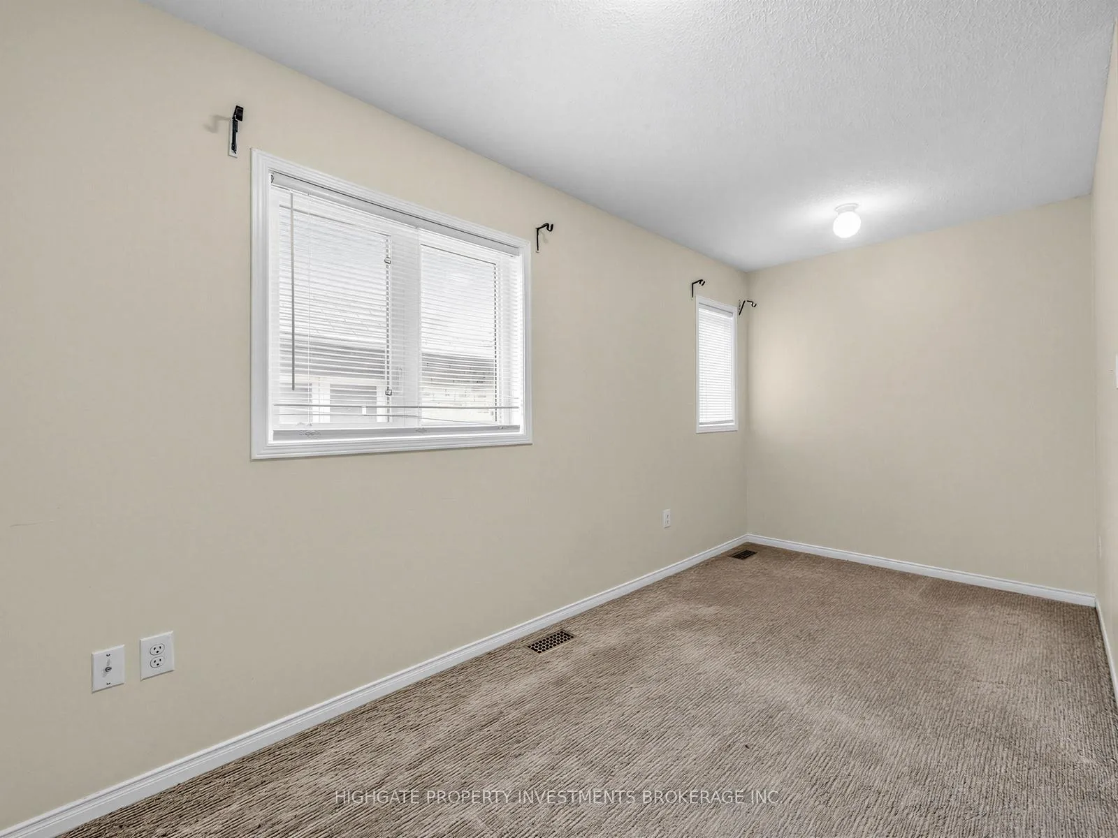 Photo 16 of 9 Barnham Street, Ajax, Northeast Ajax — HOMEH