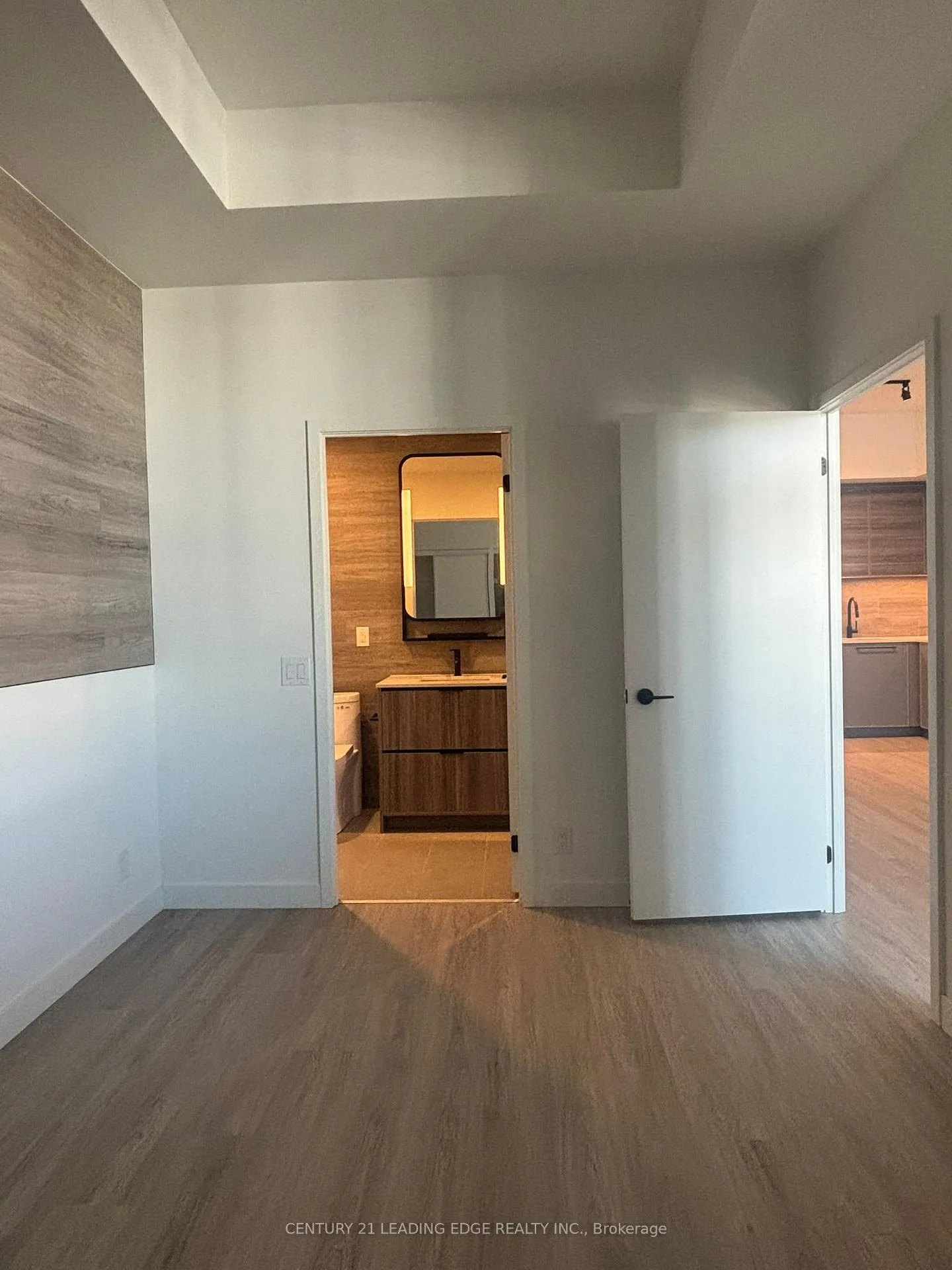 Photo 10 of Unit 830, 1050 Eastern Avenue, Toronto, The Beaches — HOMEH