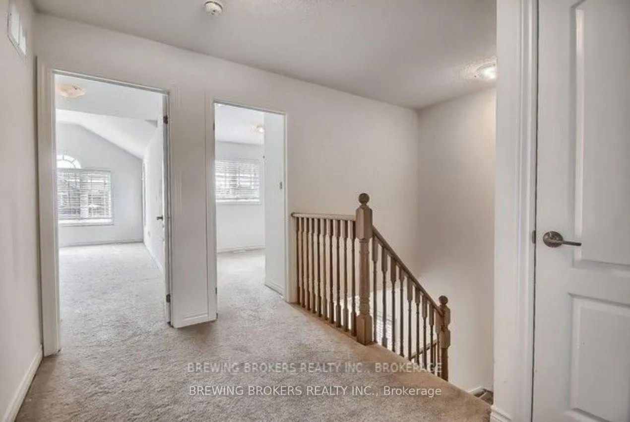 Photo 8 of 4 Gwendolyn Street, Barrie, Painswick South — HOMEH