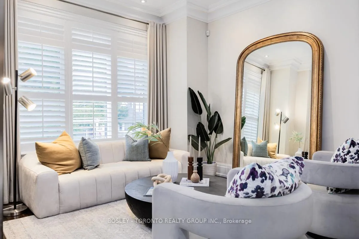 Photo 2 of 39 Camberwell Road, Toronto, Humewood-Cedarvale — HOMEH