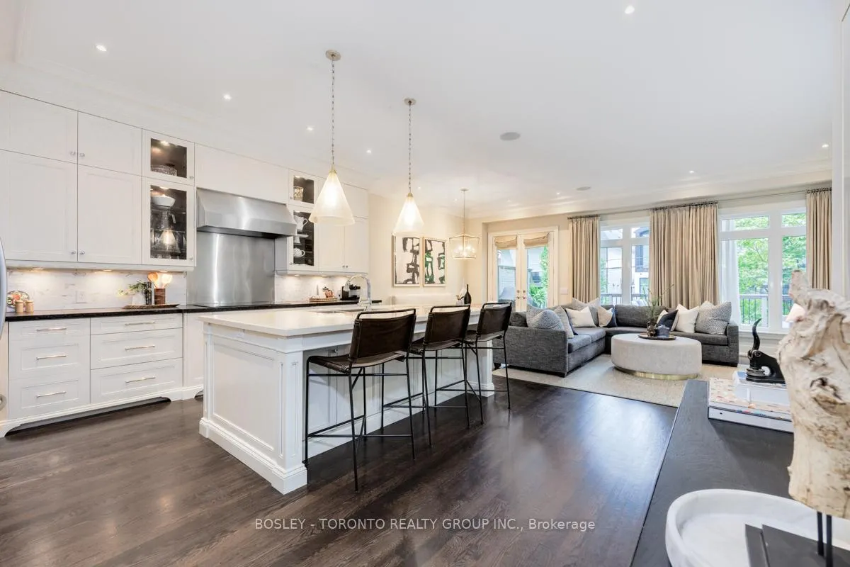 Photo 9 of 39 Camberwell Road, Toronto, Humewood-Cedarvale — HOMEH