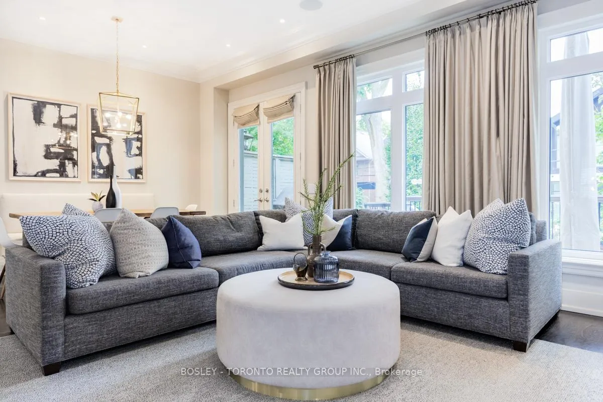 Photo 16 of 39 Camberwell Road, Toronto, Humewood-Cedarvale — HOMEH