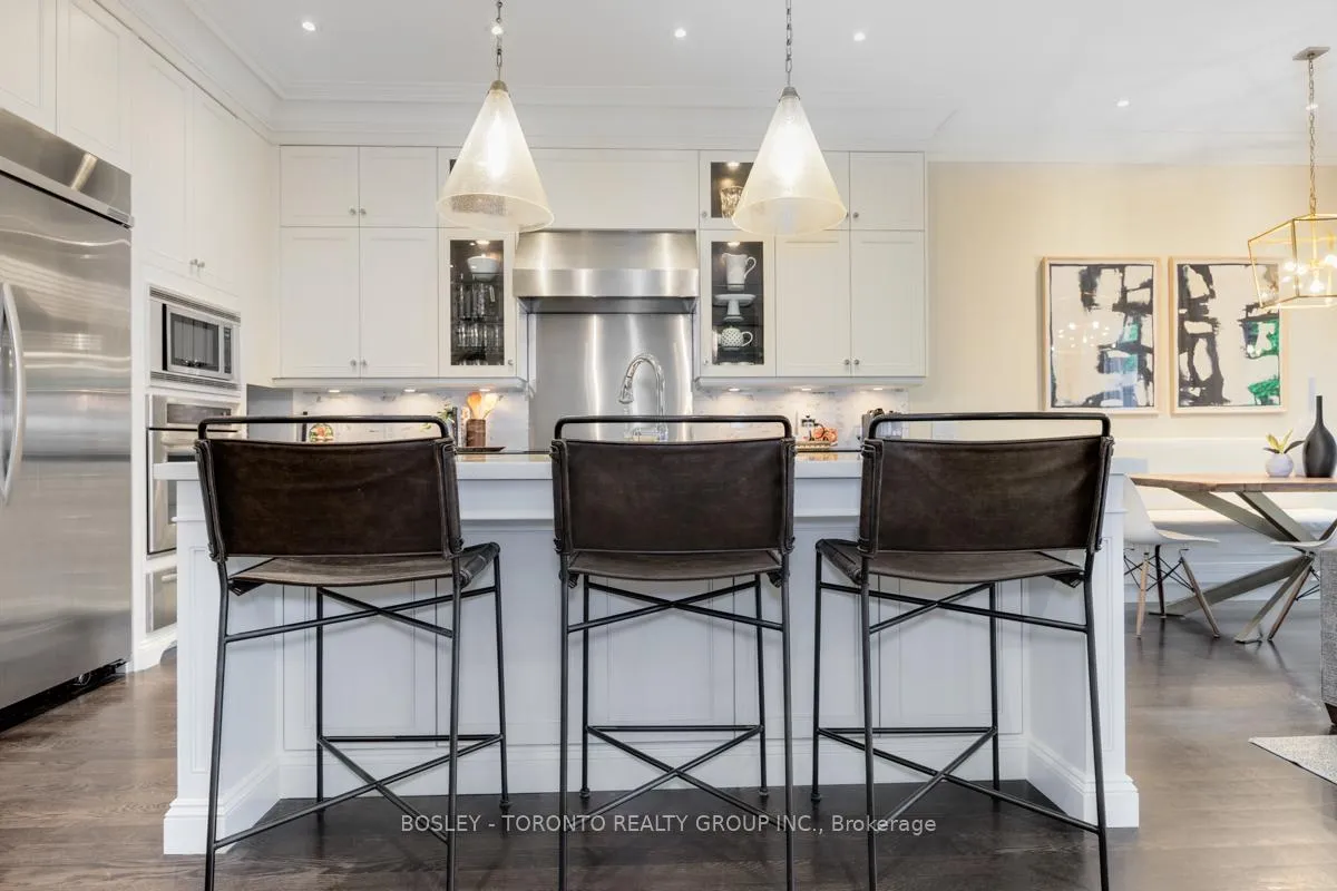 Photo 17 of 39 Camberwell Road, Toronto, Humewood-Cedarvale — HOMEH