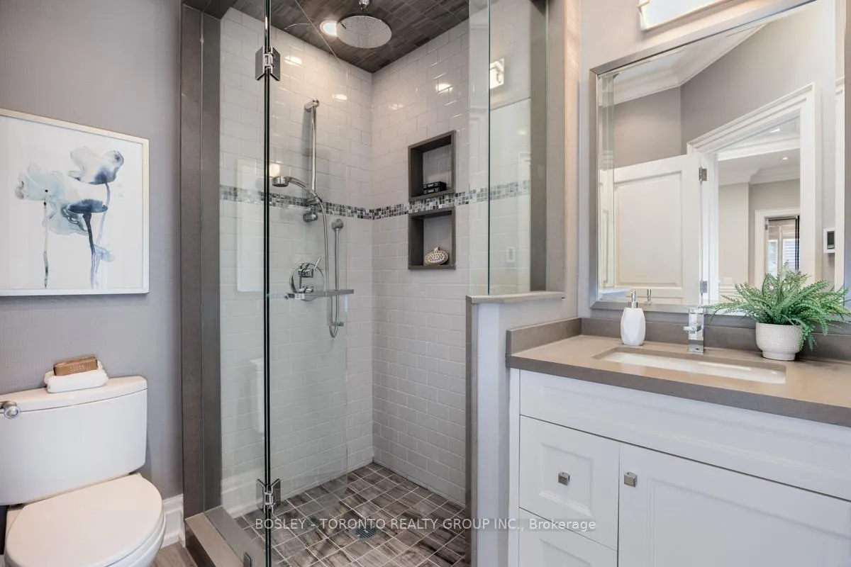 Photo 33 of 39 Camberwell Road, Toronto, Humewood-Cedarvale — HOMEH