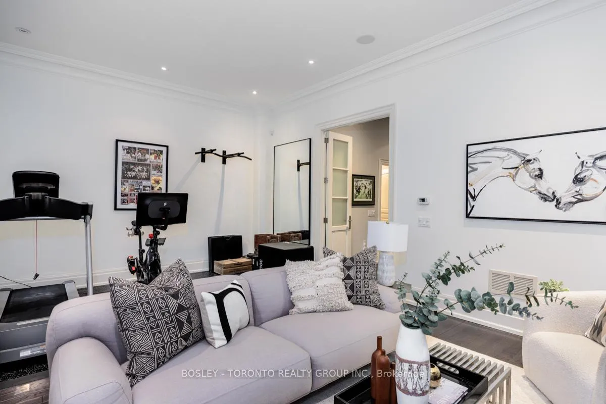 Photo 42 of 39 Camberwell Road, Toronto, Humewood-Cedarvale — HOMEH