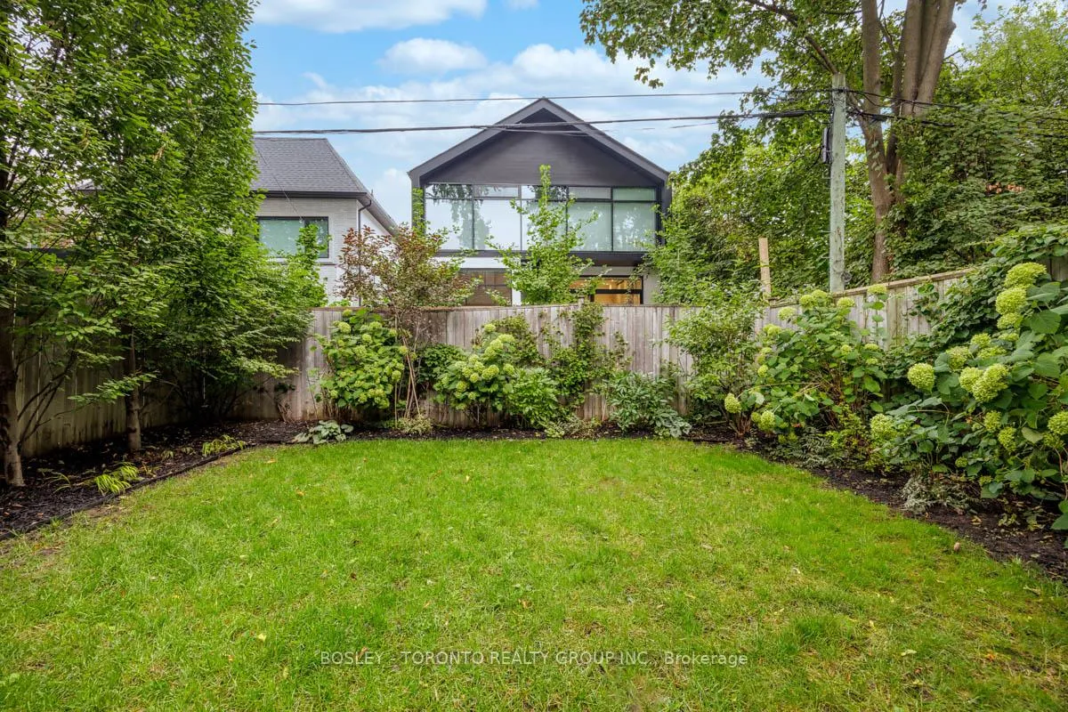 Photo 48 of 39 Camberwell Road, Toronto, Humewood-Cedarvale — HOMEH