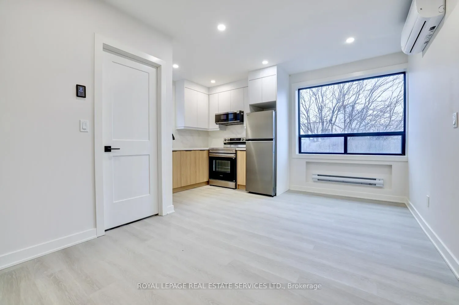 Photo 4 of Unit 303, 20 Duke Street, Hamilton, Durand — HOMEH