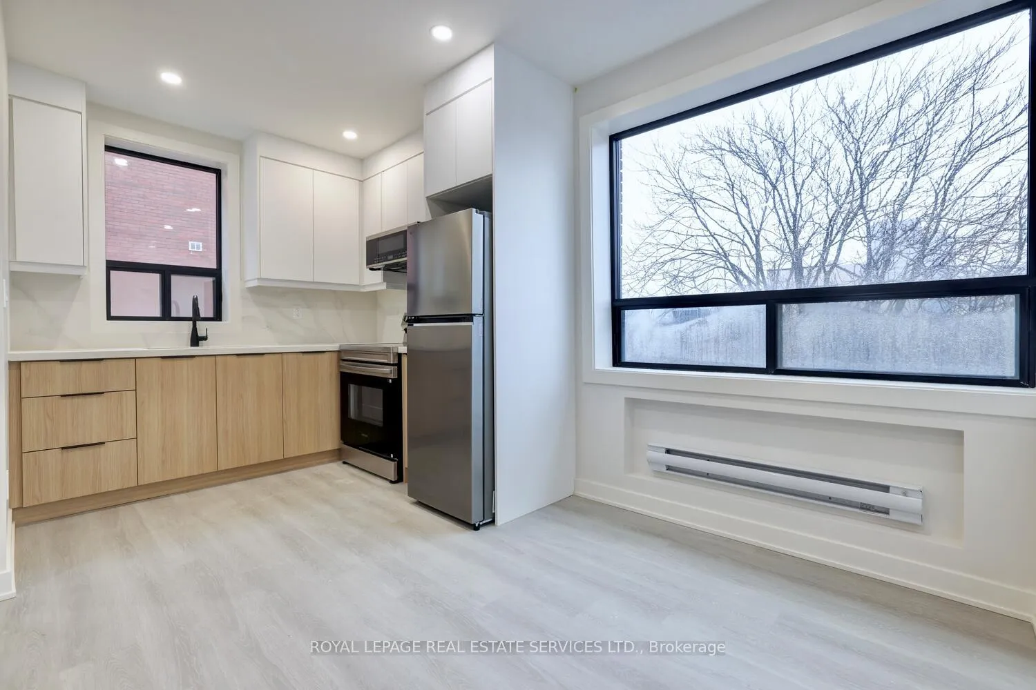 Photo 12 of Unit 303, 20 Duke Street, Hamilton, Durand — HOMEH